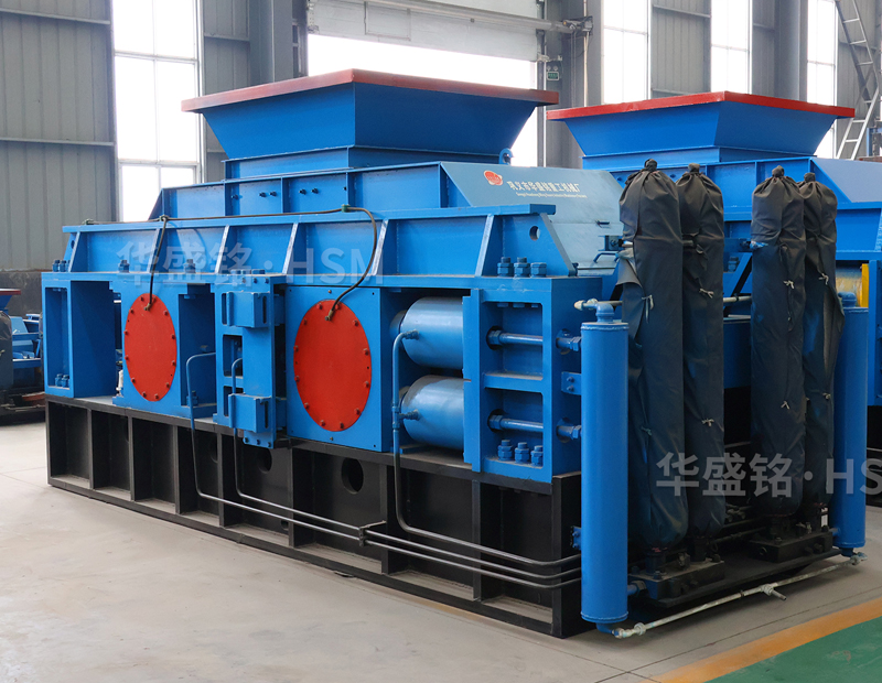 什么設備可破碎可制砂？新型對輥制砂機多少錢一臺？